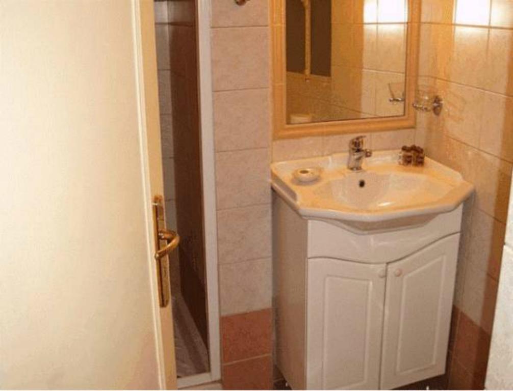 Art Gallery Hotel Атина Екстериор снимка